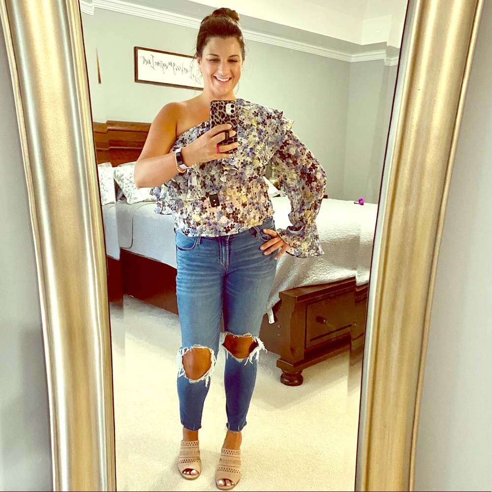 NWT Floral One Shoulder Top